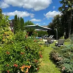 Logis Hotel-restaurant Les Voyageurs 3* La Coquille