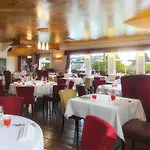 Logis Hotel-restaurant Les Voyageurs Hotel