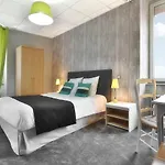 Logis Hotel-restaurant Les Voyageurs
