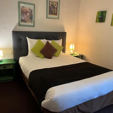 Logis Hotel-restaurant Les Voyageurs ホテル 3*