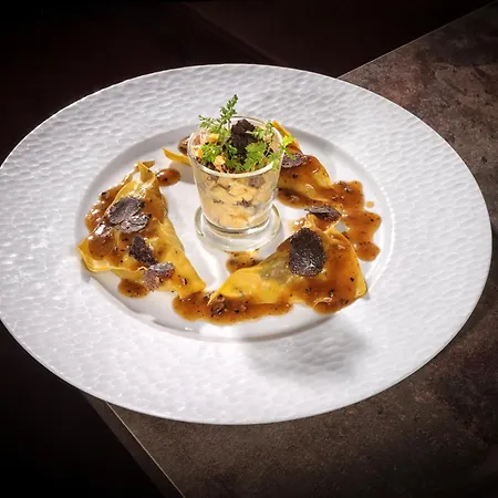 Logis Hotel-restaurant Les Voyageurs 3* La Coquille