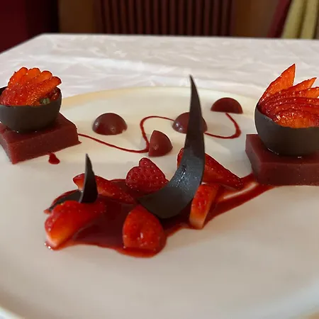 ホテル Logis Hotel-restaurant Les Voyageurs La Coquille