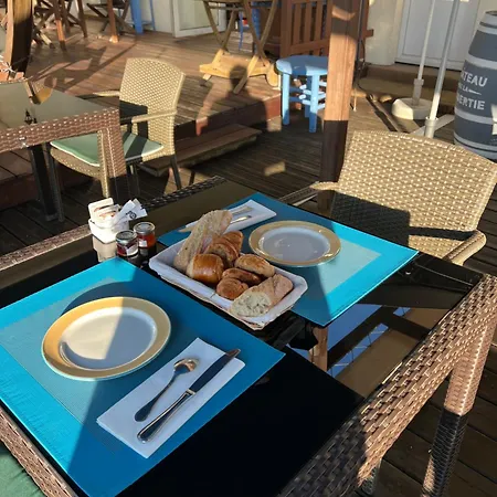 国际之家旅行者酒店 La Coquille