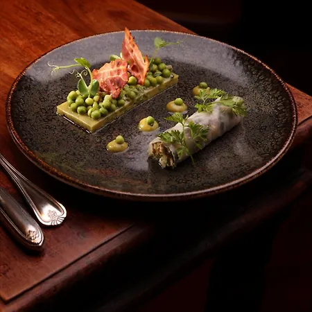 Logis Hotel-restaurant Les Voyageurs Hotel