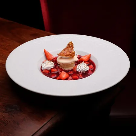 Hotel Logis Hotel-restaurant Les Voyageurs 3*