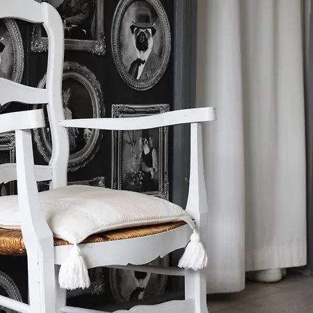 Logis Hotel-restaurant Les Voyageurs Hotel