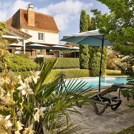 Logis Hotel-restaurant Les Voyageurs Hotell 3*