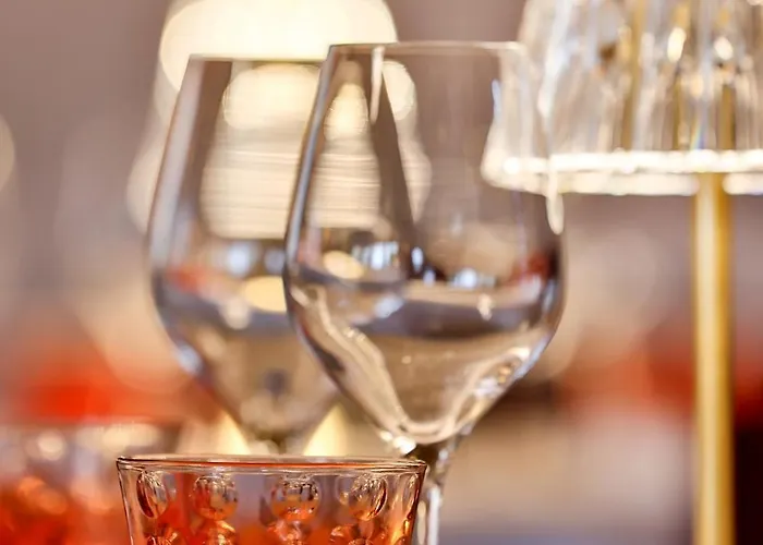 Logis Hotel-restaurant Les Voyageurs Hotel 3*