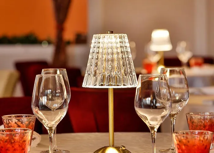 Hotel Logis Hotel-restaurant Les Voyageurs La Coquille