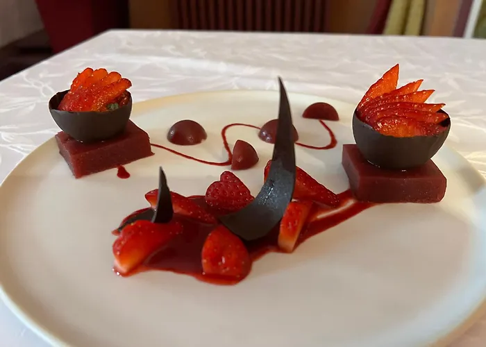 Hotel Logis Hotel-restaurant Les Voyageurs La Coquille